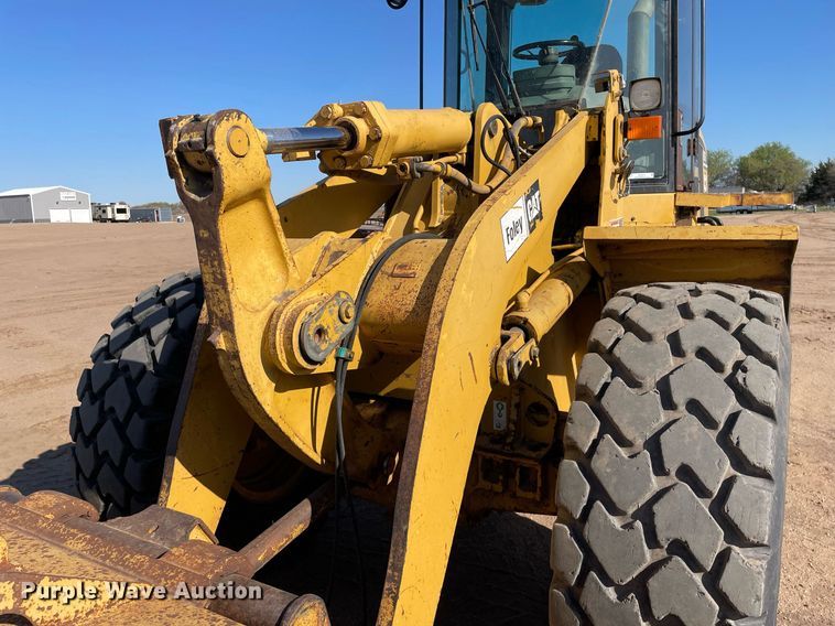 image for item MS9574 1998 Caterpillar 938G  wheel loader