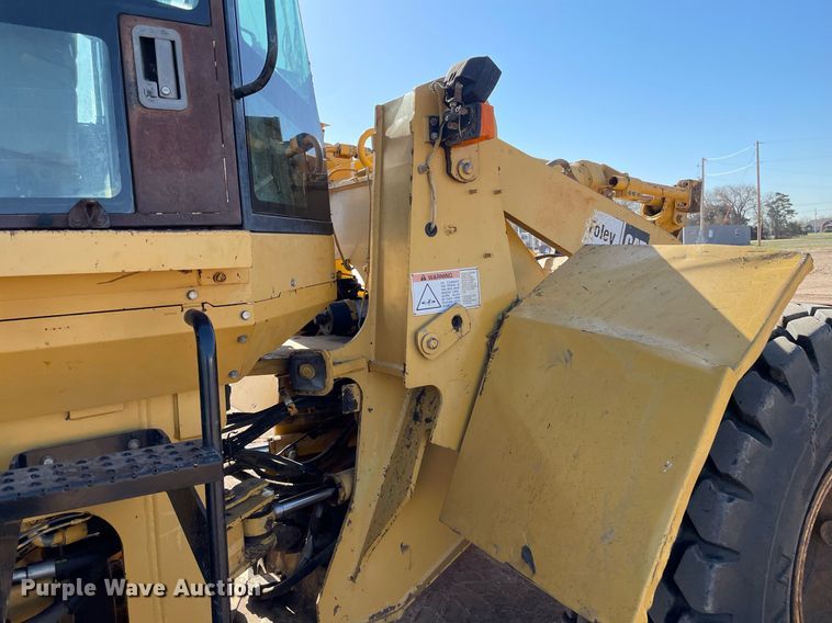 image for item MS9574 1998 Caterpillar 938G  wheel loader