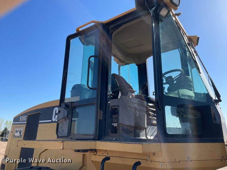 image for item MS9574 1998 Caterpillar 938G  wheel loader