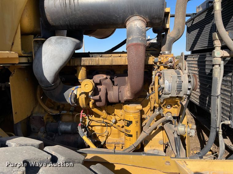 image for item MS9574 1998 Caterpillar 938G  wheel loader