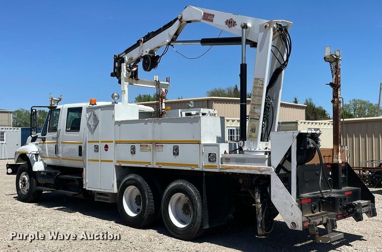 image for item MS9670 2010 International WorkStar 7300  crane truck