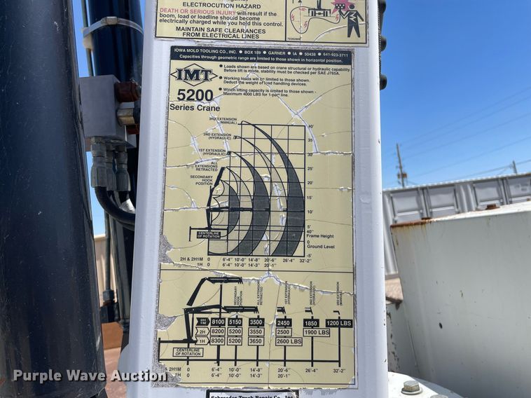 image for item MS9670 2010 International WorkStar 7300  crane truck