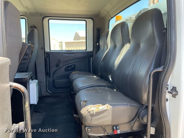 image for item MS9670 2010 International WorkStar 7300  crane truck