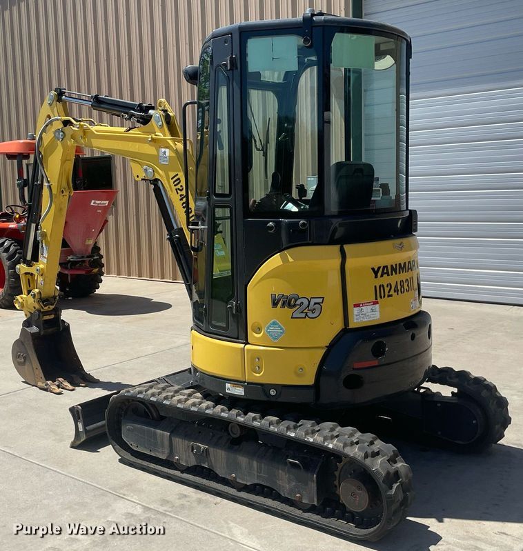 image for item MS9701 Yanmar VIO25-6A  mini excavator