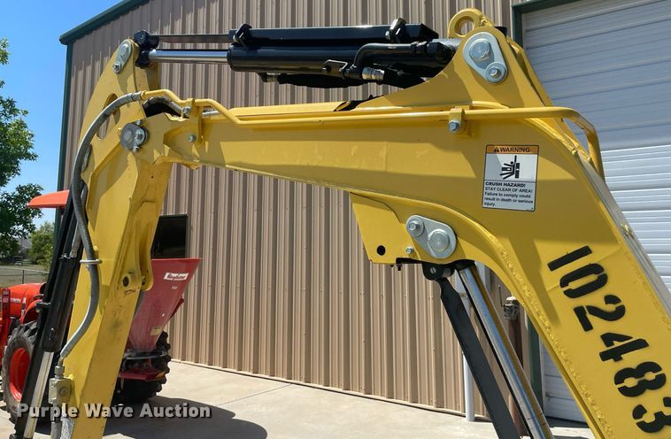 image for item MS9701 Yanmar VIO25-6A  mini excavator