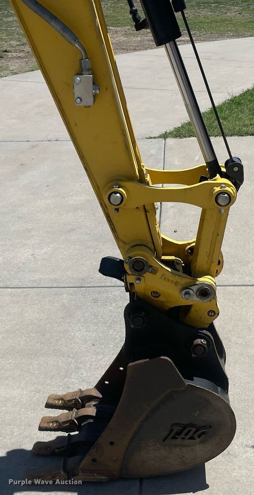 image for item MS9701 Yanmar VIO25-6A  mini excavator