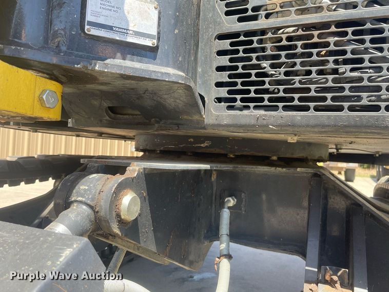 image for item MS9701 Yanmar VIO25-6A  mini excavator