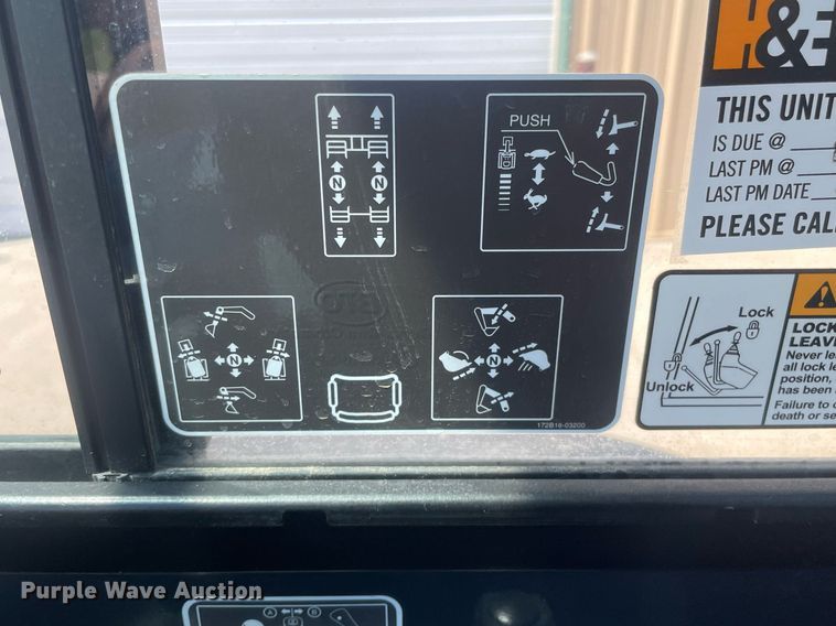 image for item MS9701 Yanmar VIO25-6A  mini excavator