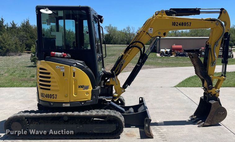 image for item MS9702 Yanmar VIO35-6A  mini excavator