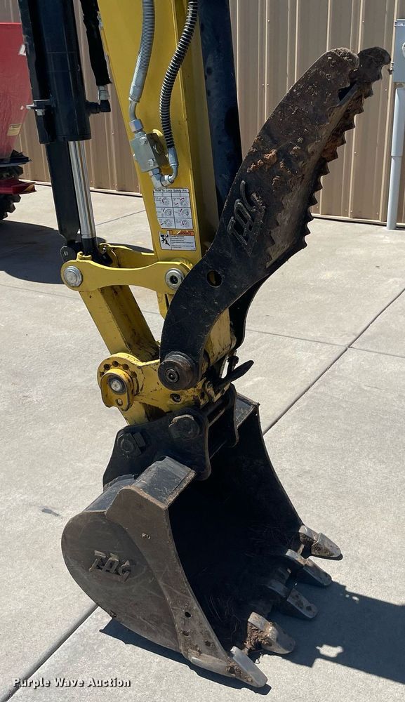 image for item MS9702 Yanmar VIO35-6A  mini excavator