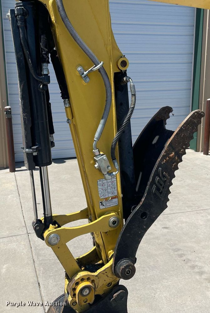 image for item MS9702 Yanmar VIO35-6A  mini excavator