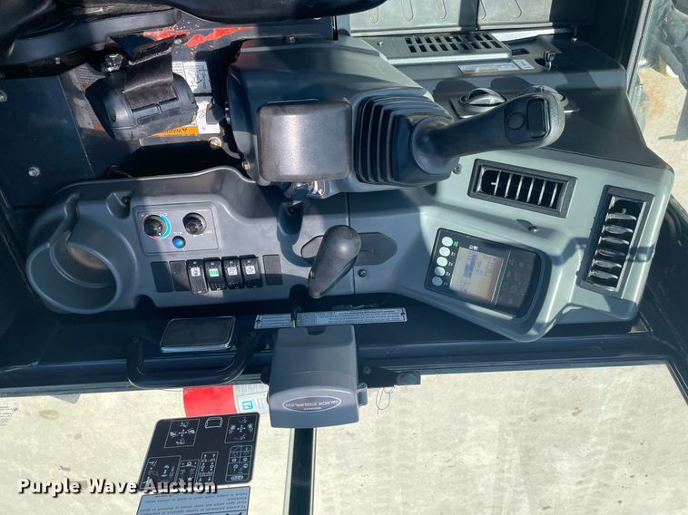 image for item MS9702 Yanmar VIO35-6A  mini excavator