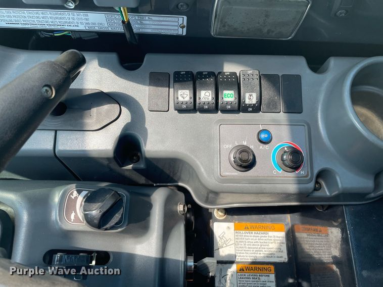 image for item MS9702 Yanmar VIO35-6A  mini excavator