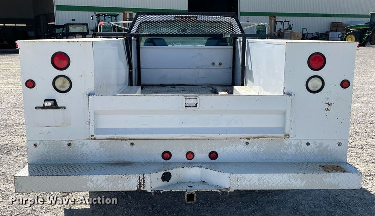 image for item MS9748 2000 Chevrolet C3500  utility bed pickup truck