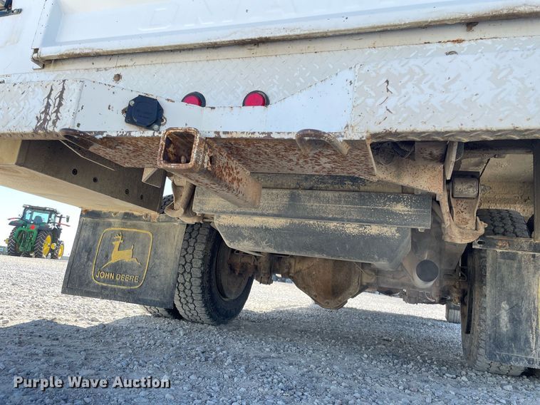 image for item MS9748 2000 Chevrolet C3500  utility bed pickup truck