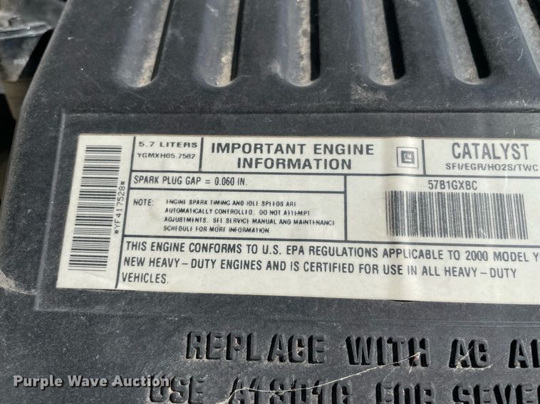 image for item MS9748 2000 Chevrolet C3500  utility bed pickup truck