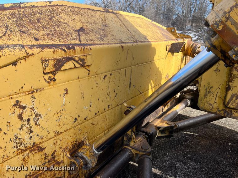 image for item MW9464 Caterpillar D9H  dozer