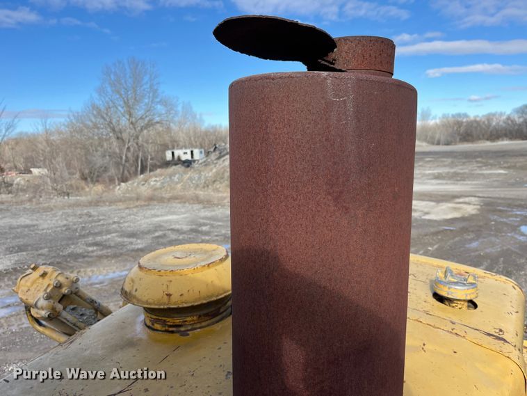 image for item MW9464 Caterpillar D9H  dozer