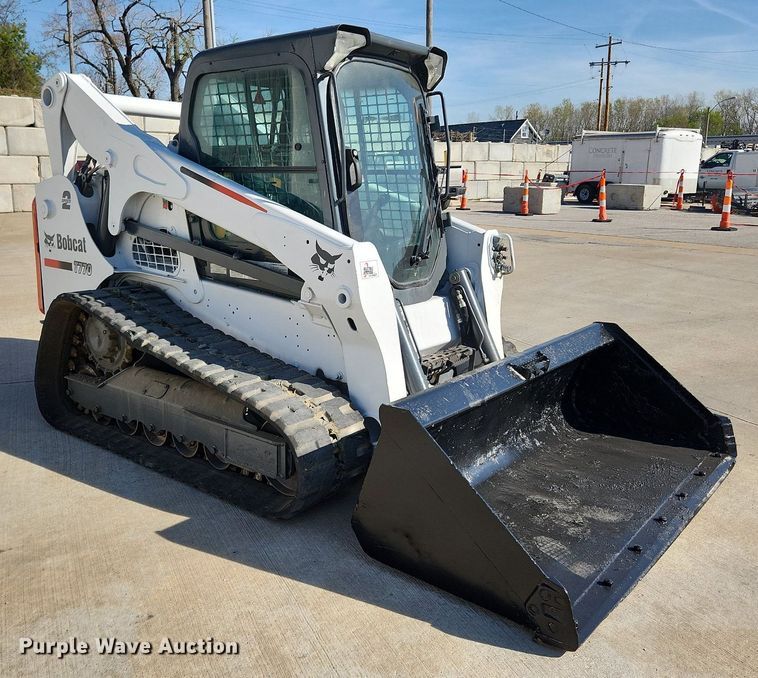 image for item MW9665 2018 Bobcat T770  tracked skid steer loader