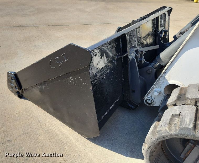 image for item MW9665 2018 Bobcat T770  tracked skid steer loader