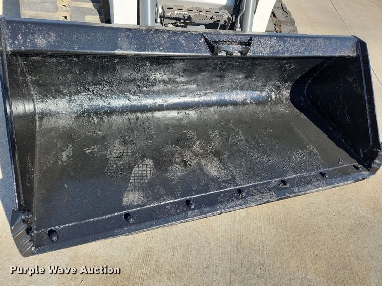 image for item MW9665 2018 Bobcat T770  tracked skid steer loader