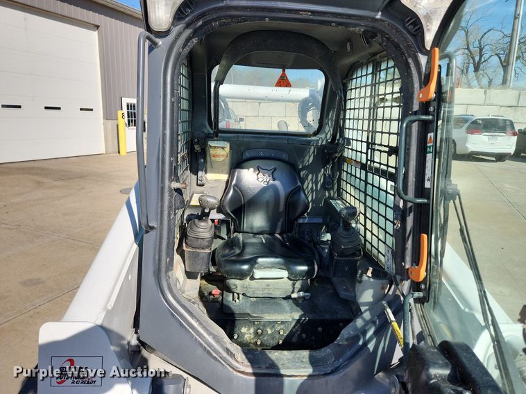 image for item MW9665 2018 Bobcat T770  tracked skid steer loader