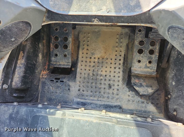 image for item MW9665 2018 Bobcat T770  tracked skid steer loader