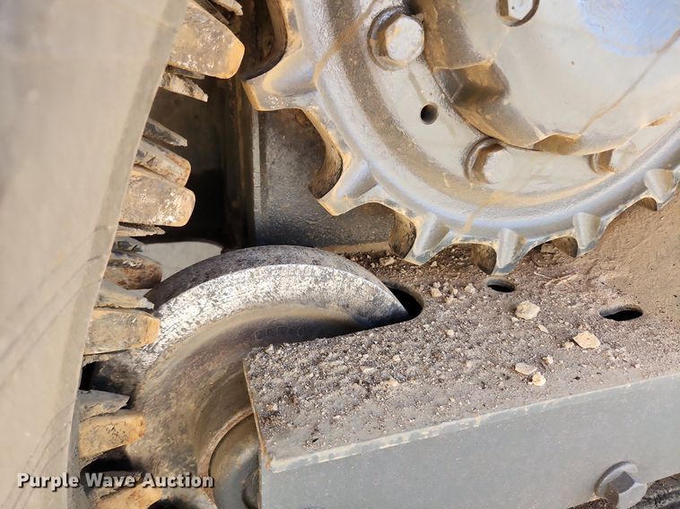 image for item MW9665 2018 Bobcat T770  tracked skid steer loader