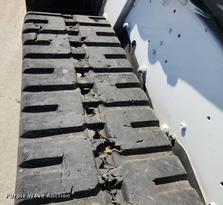 image for item MW9665 2018 Bobcat T770  tracked skid steer loader