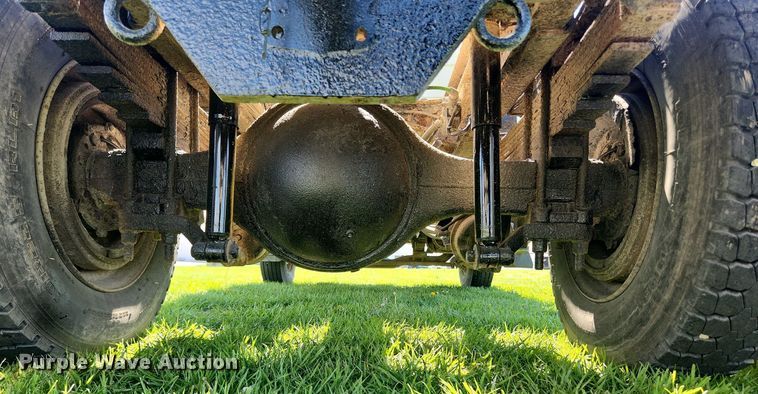 image for item MW9696 2001 Ford F650 Super Duty XL  dump truck