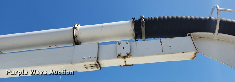 image for item MW9709 2002 International 2554  sewer jetter truck