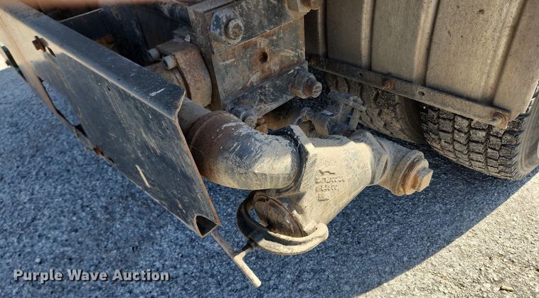image for item MW9709 2002 International 2554  sewer jetter truck
