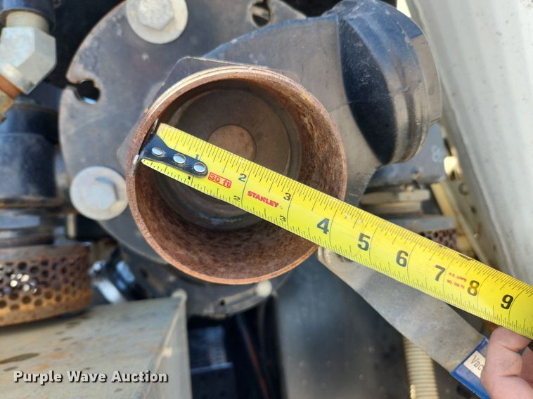 image for item MW9709 2002 International 2554  sewer jetter truck