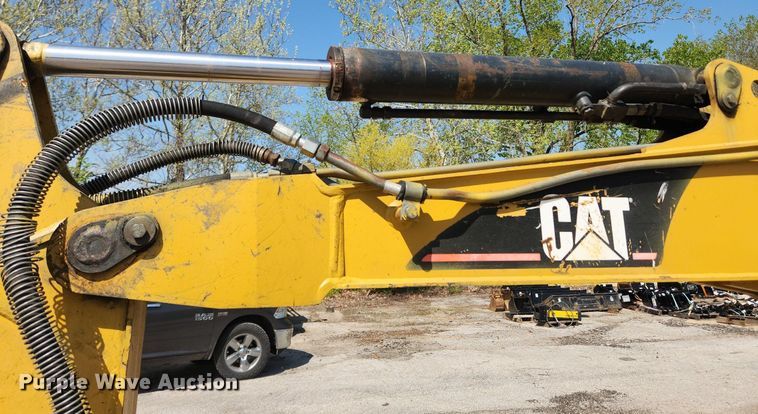 image for item MW9713 2005 Caterpillar 303CR  mini excavator