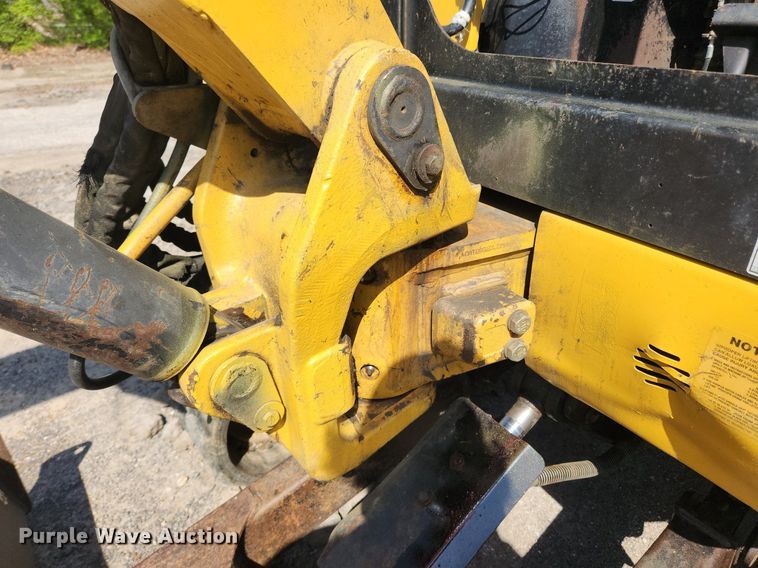 image for item MW9713 2005 Caterpillar 303CR  mini excavator