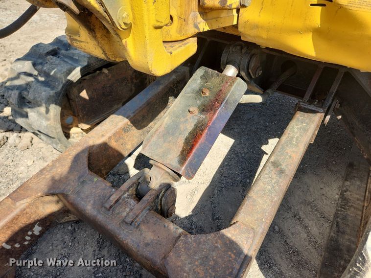 image for item MW9713 2005 Caterpillar 303CR  mini excavator