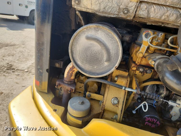 image for item MW9713 2005 Caterpillar 303CR  mini excavator