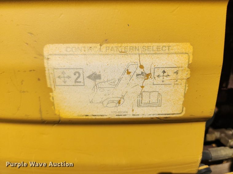 image for item MW9713 2005 Caterpillar 303CR  mini excavator