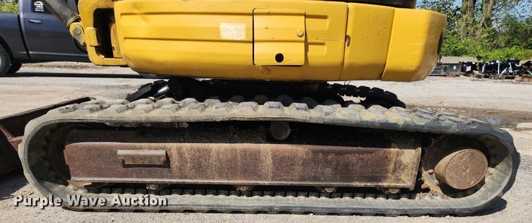 image for item MW9713 2005 Caterpillar 303CR  mini excavator