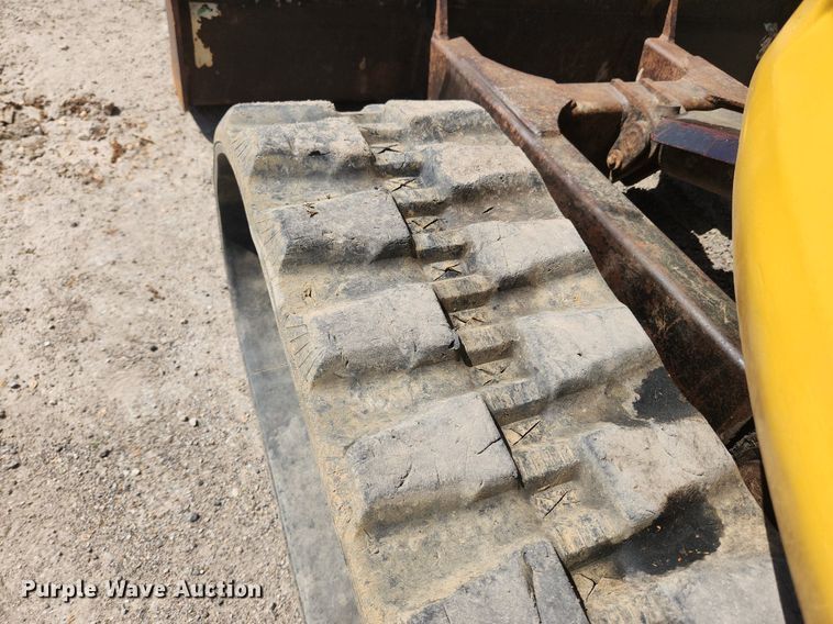 image for item MW9713 2005 Caterpillar 303CR  mini excavator