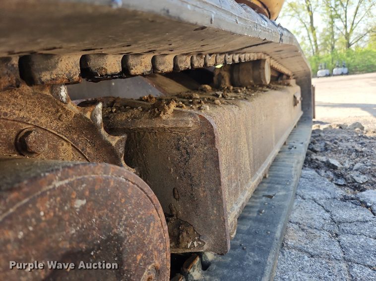 image for item MW9713 2005 Caterpillar 303CR  mini excavator