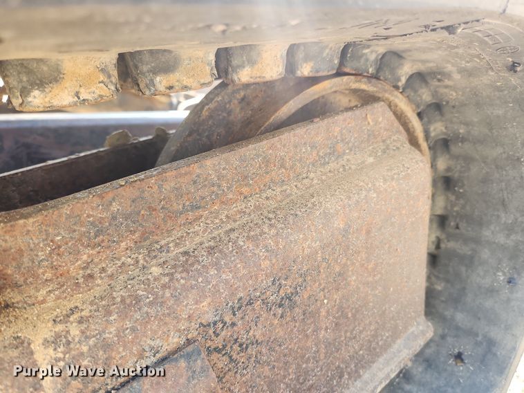 image for item MW9713 2005 Caterpillar 303CR  mini excavator