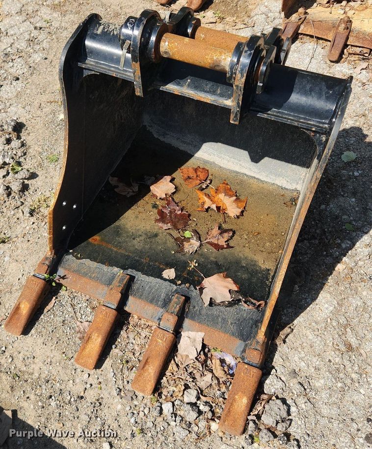 image for item MW9713 2005 Caterpillar 303CR  mini excavator