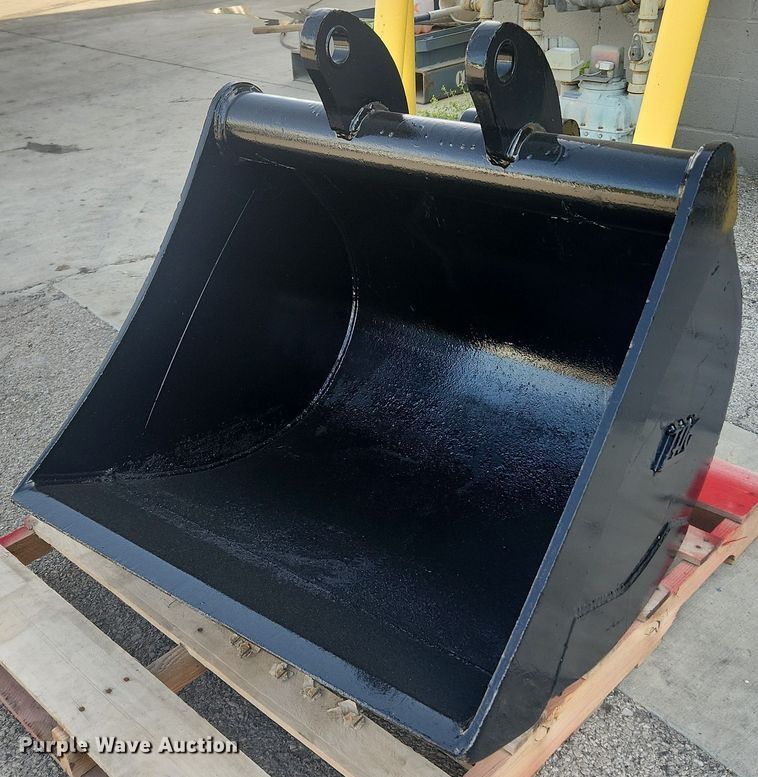 image for item MW9720 TAG  36" W backhoe bucket