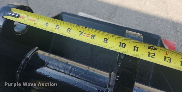 image for item MW9720 TAG  36" W backhoe bucket