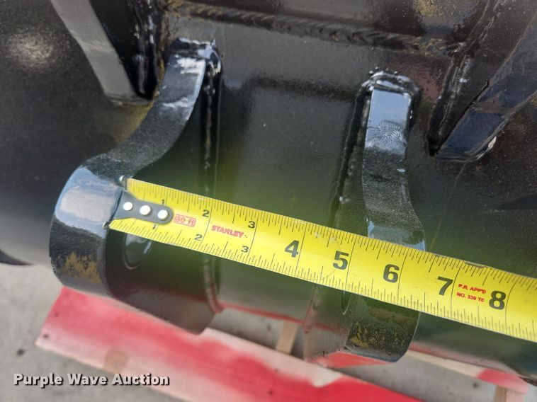 image for item MW9720 TAG  36" W backhoe bucket