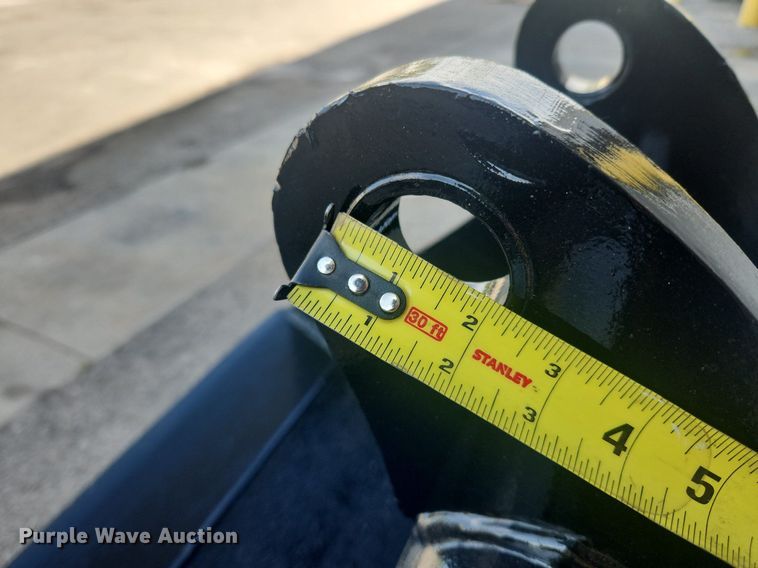 image for item MW9721 (2) TAG backhoe buckets