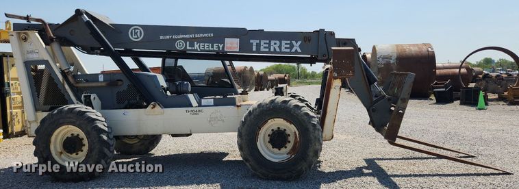 image for item MW9732 2005 Terex TH1048C  telehandler