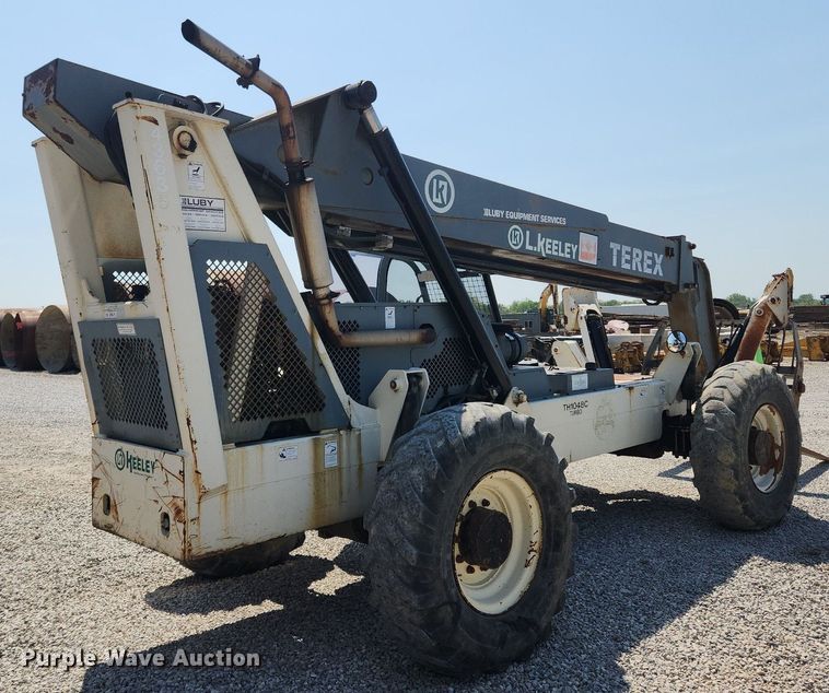 image for item MW9732 2005 Terex TH1048C  telehandler