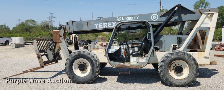 image for item MW9732 2005 Terex TH1048C  telehandler